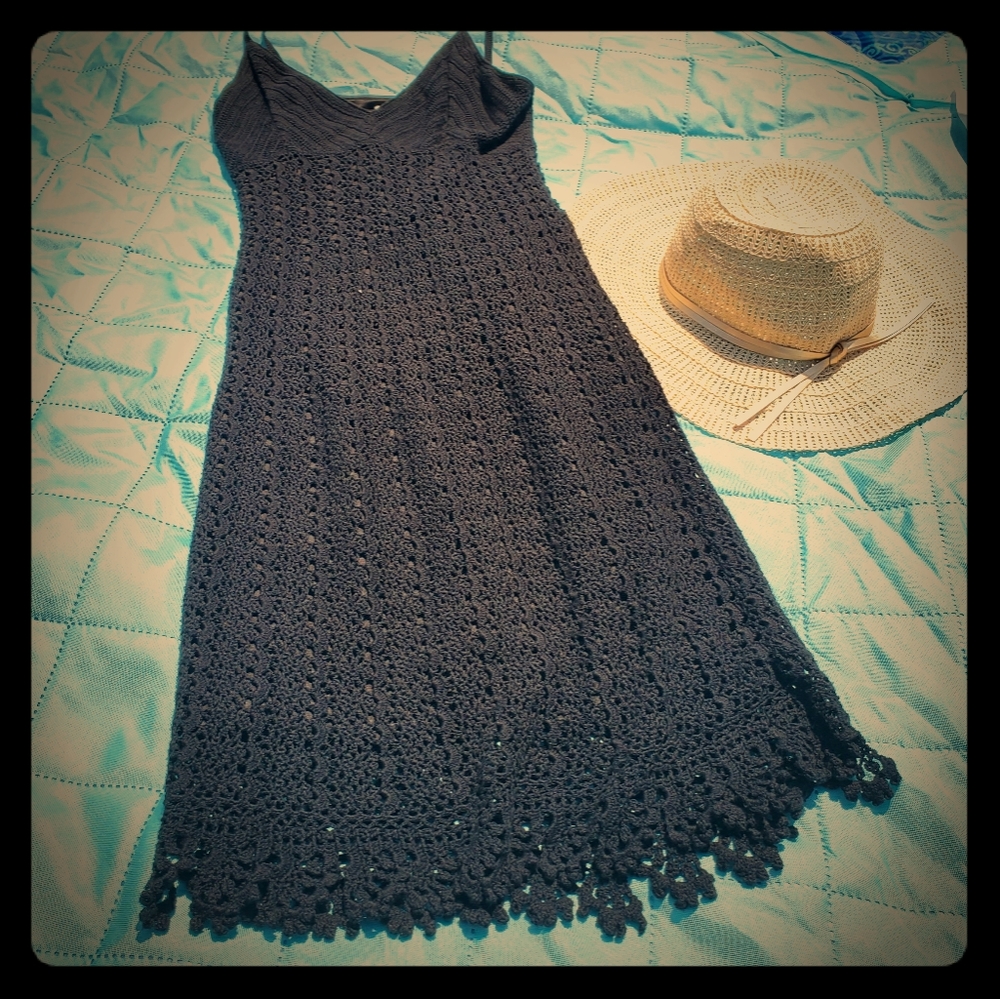 Crochet Carmen Marc Valvo LBD 🖤